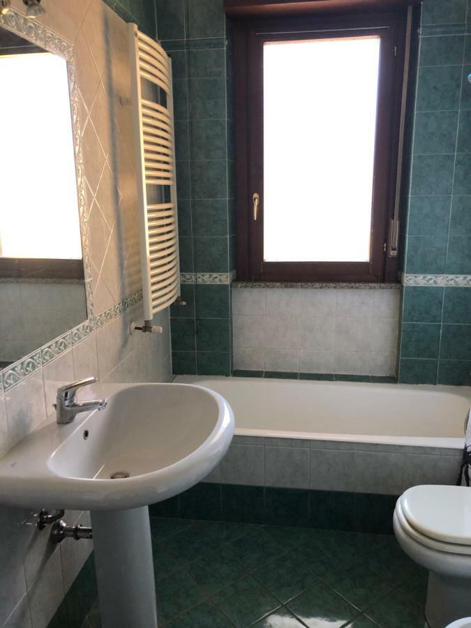 Emariva Apartment Rozzano Buitenkant foto
